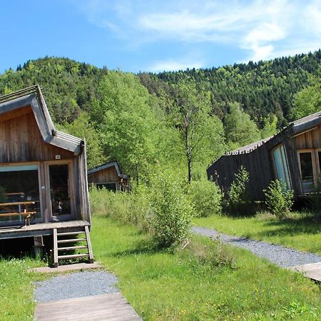 Вілла Camping Des Lacs*** Celles-sur-Plaine Екстер'єр фото